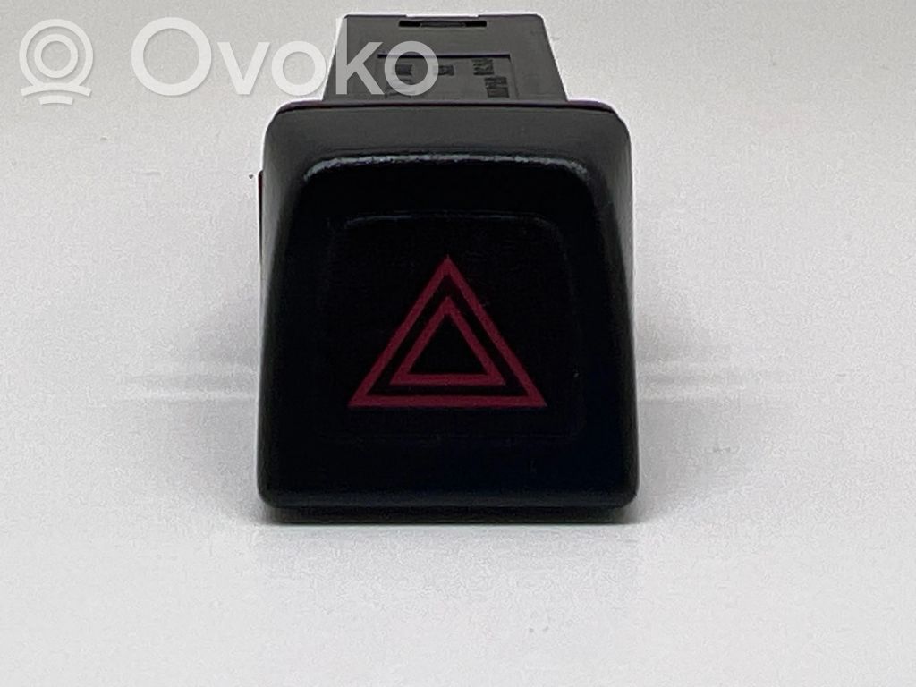 Volvo XC60 Hazard light switch 
