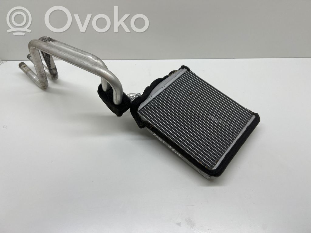 Volvo XC60 Pečiuko radiatorius 