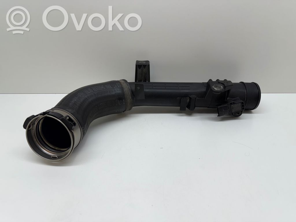 Intercooler hose/pipe   31422153,31338545,31405341