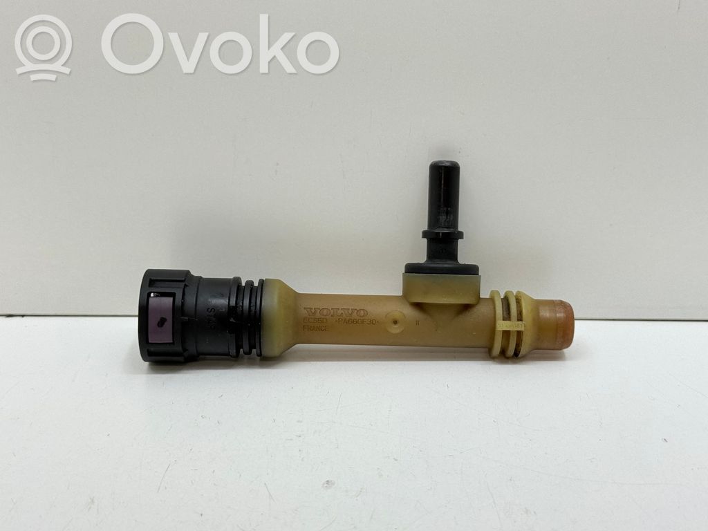 Engine coolant pipe/hose   ECS5D,PA66GF30