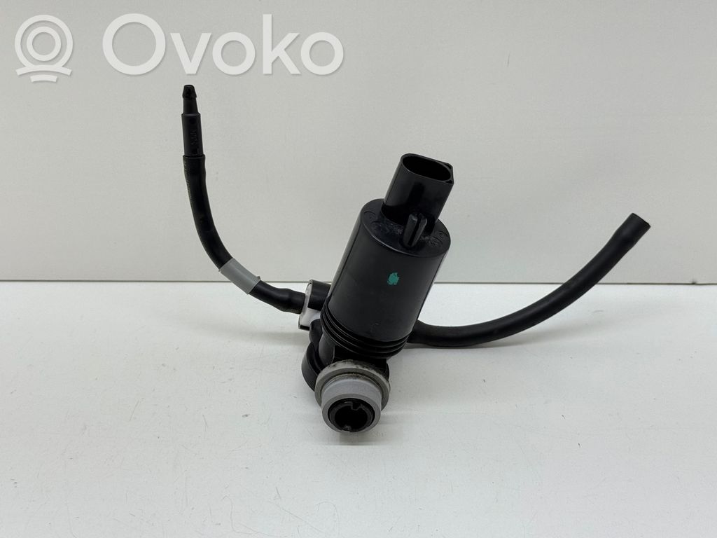 Windscreen/windshield washer pump   1024928,1405271989