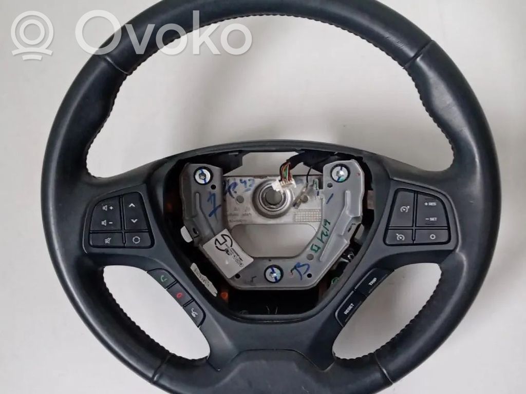Hyundai i10 Ohjauspyörä 