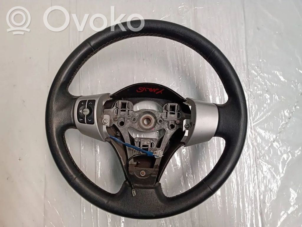 Toyota Yaris Lenkrad 
