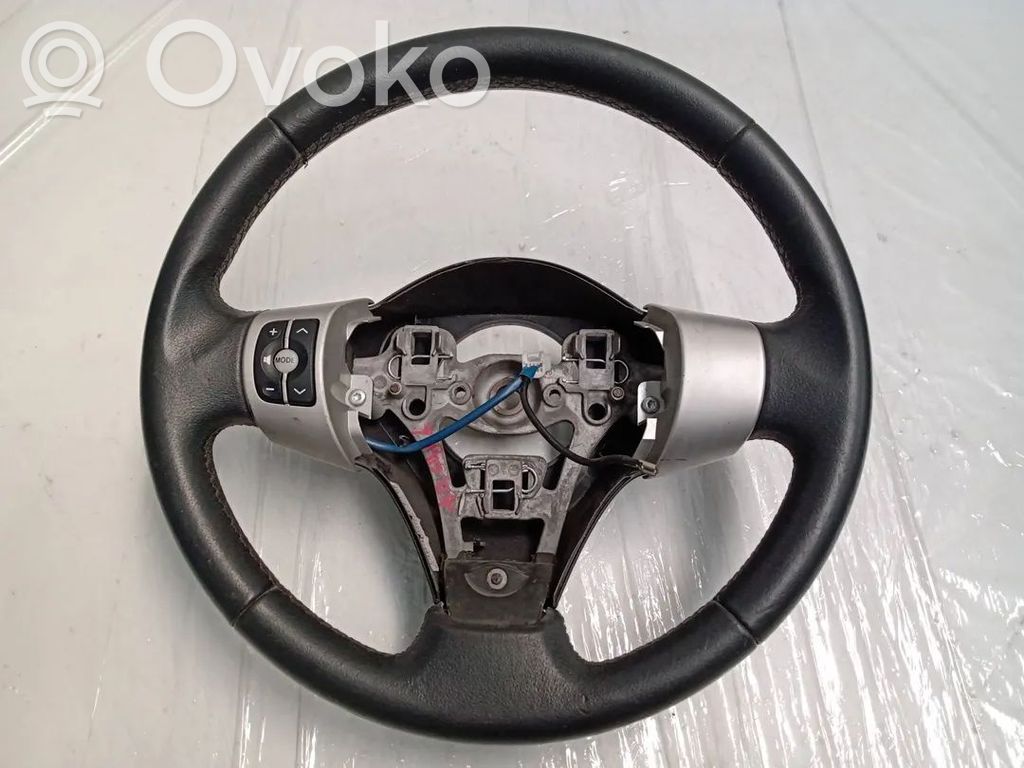 Lenkrad   305460899FKA