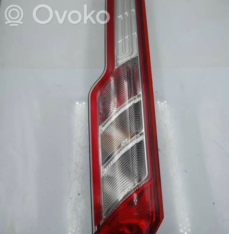 Ford Transit Custom Luci posteriori 
