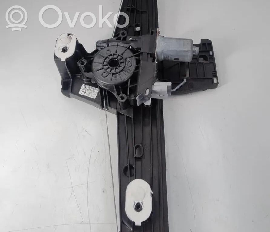 Peugeot 208 II Ręczny podnośnik szyby drzwi tylnych 