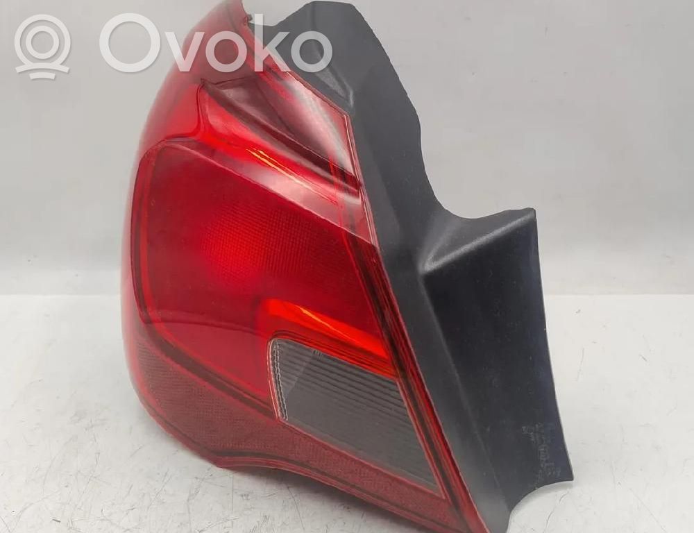 Opel Corsa E Takavalot 