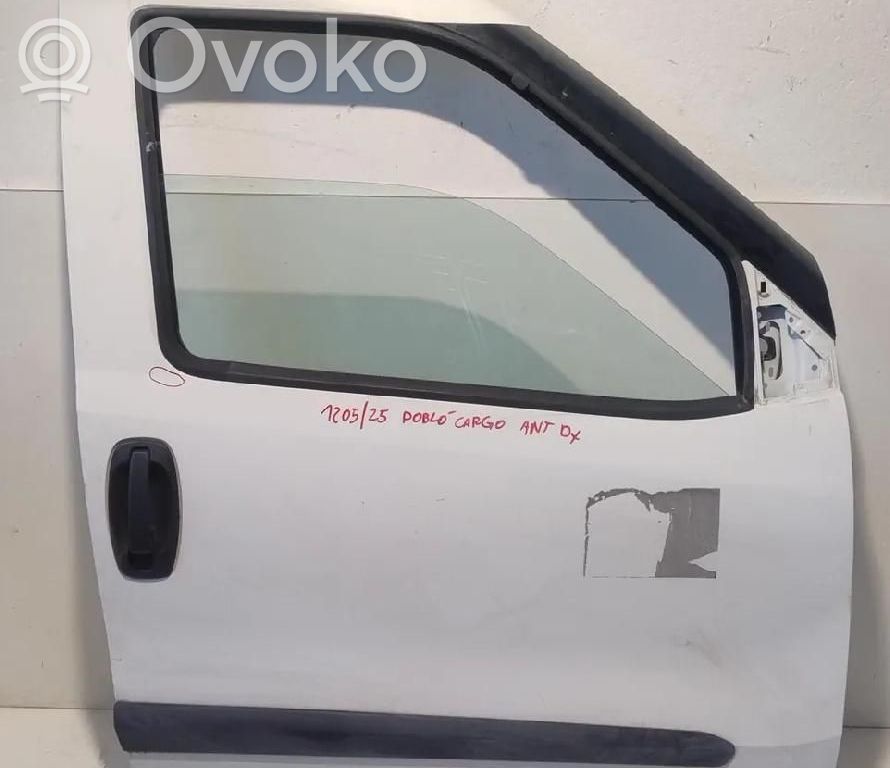 Fiat Doblo Drzwi przednie 
