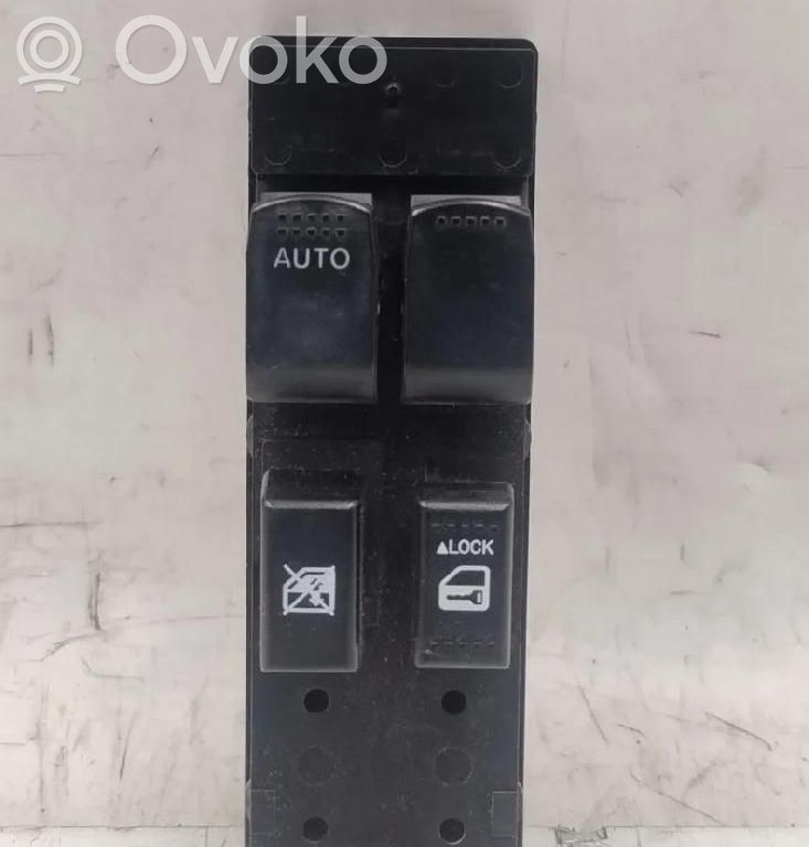 Opel Agila B Electric window control switch 