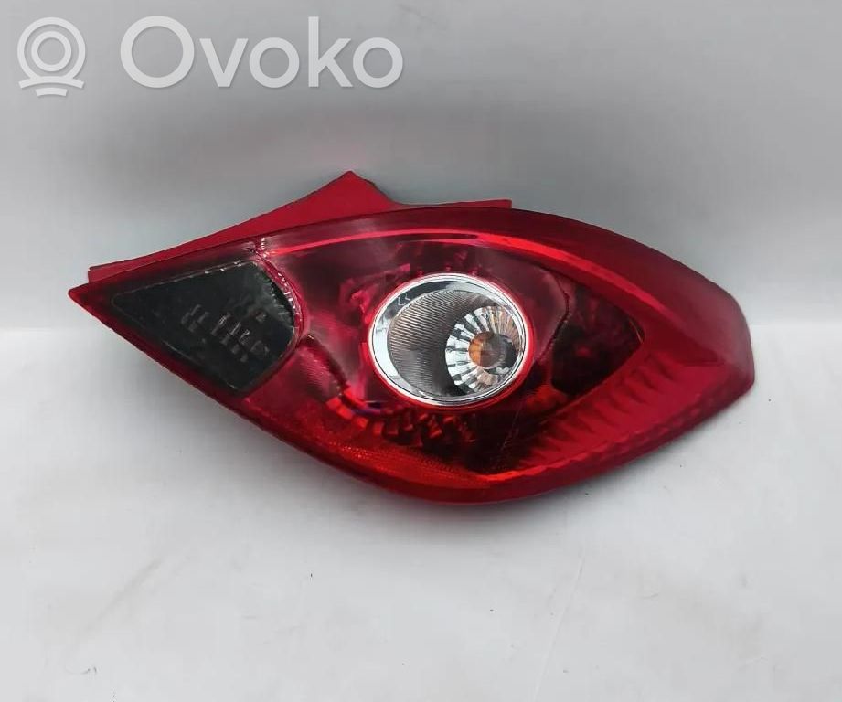 Opel Corsa D Takaluukun takavalot 