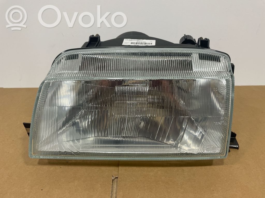 Headlight/headlamp   063023,67515739