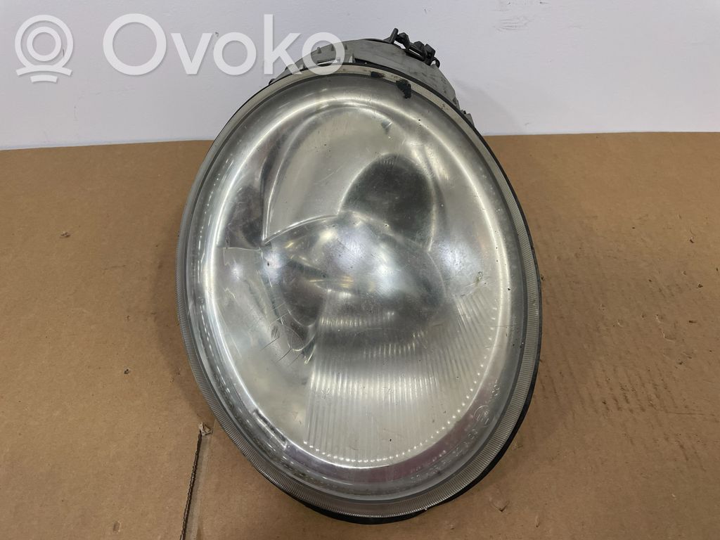 Volkswagen New Beetle Lampa przednia 