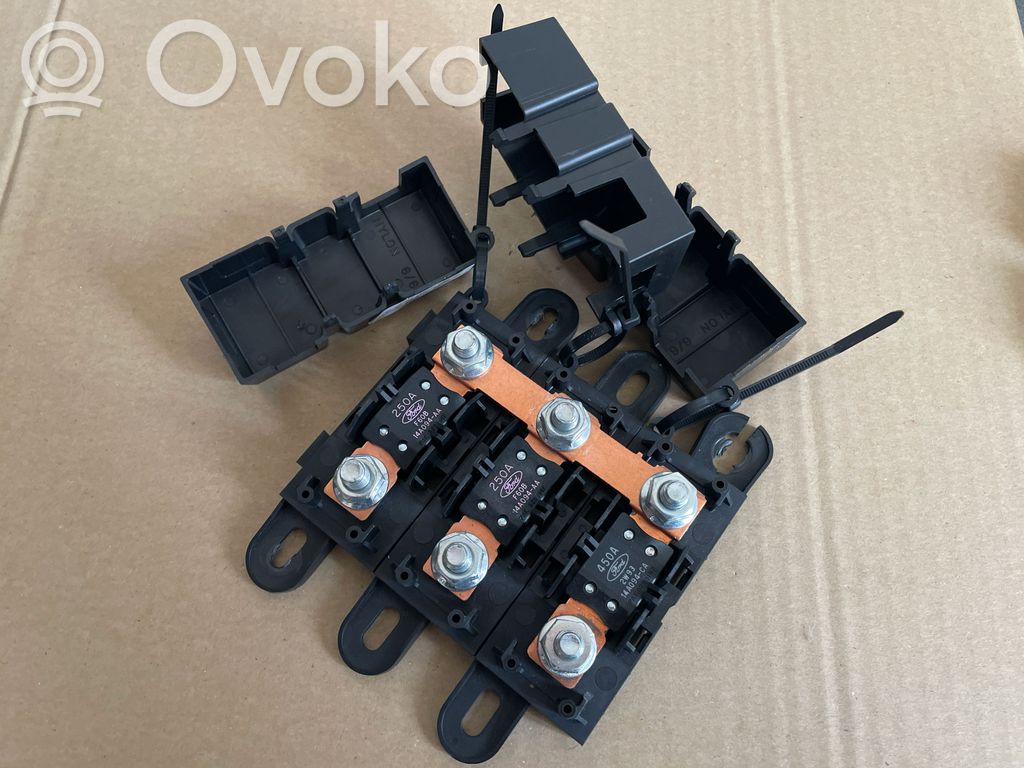 Fuse   14A094CA,14A094AA