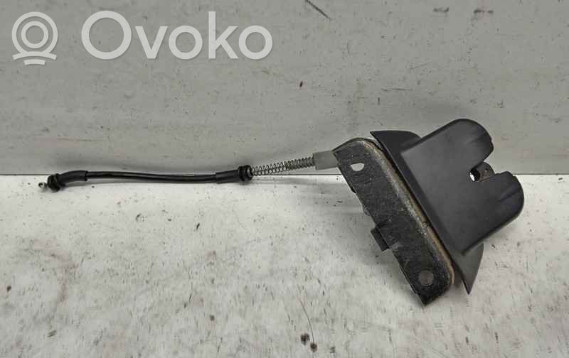 Audi A4 S4 B6 8E 8H Aizmugurējā pārsega slēdzene 