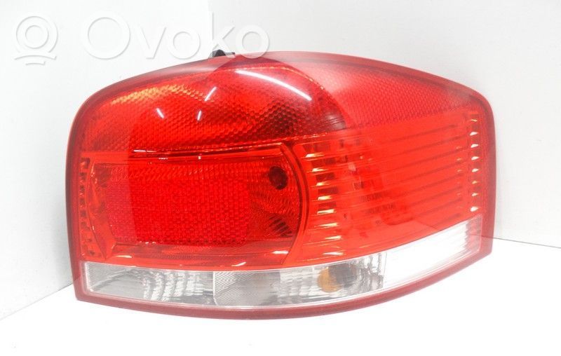 Audi A3 S3 8L Galinis žibintas kėbule 