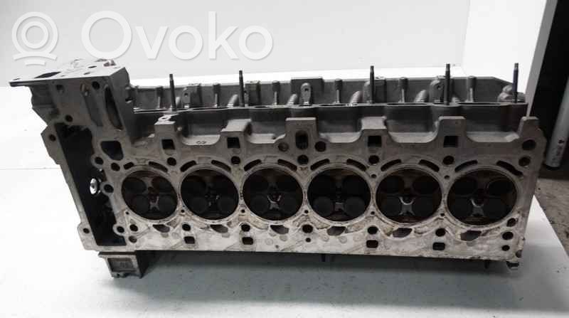BMW 3 E92 E93 Engine head 