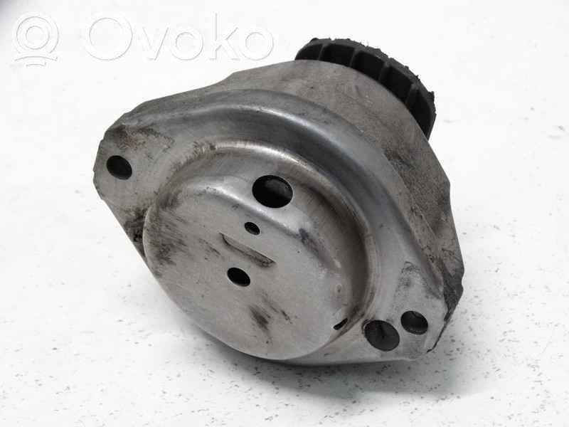 BMW 6 E63 E64 Engine mount bracket 