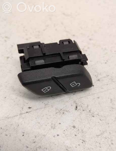 BMW 2 F46 Przycisk centralnego zamka 