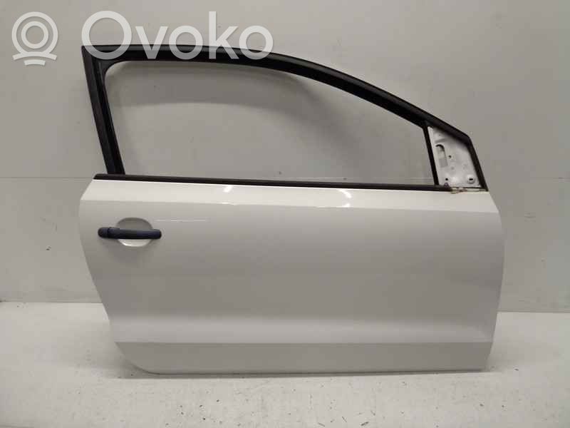 Volkswagen Polo Drzwi przednie 