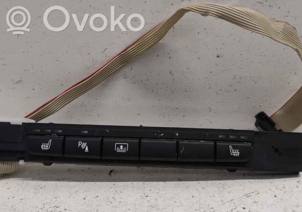 BMW 3 E92 E93 Central console control unit 