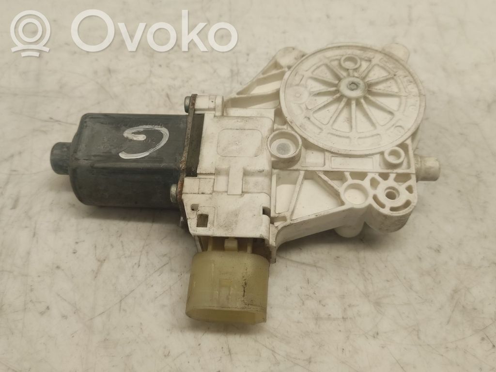 Front door window regulator motor   67627046031,0008129,14760715,VDMS12