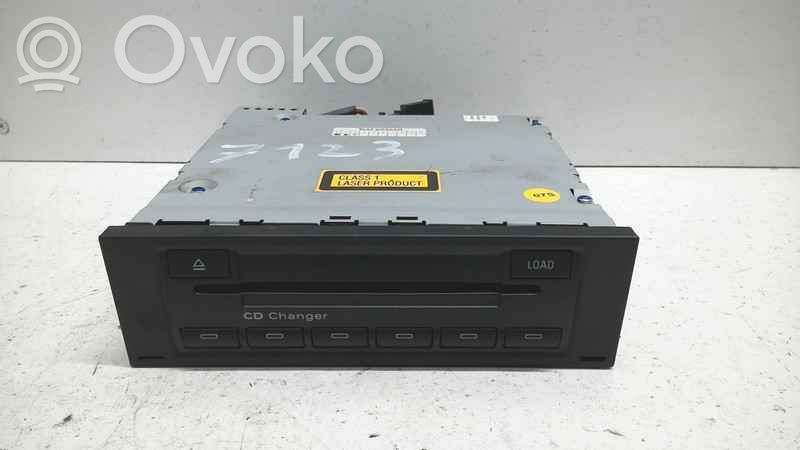 Audi A3 S3 8P CD/DVD-vaihdin 