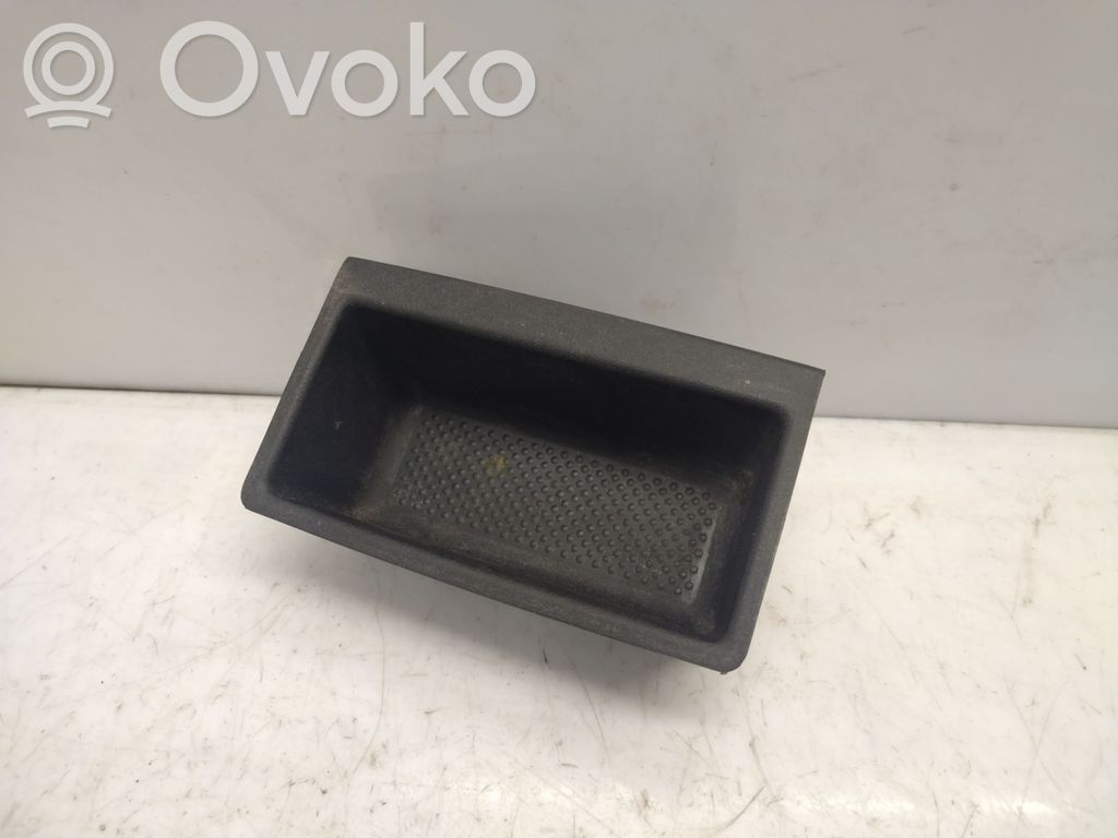 Dashboard storage box/compartment   51168119626,0005994,30336332,VDMS12