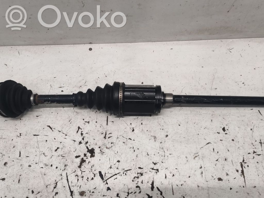BMW 3 E90 E91 Priekinis pusašis 
