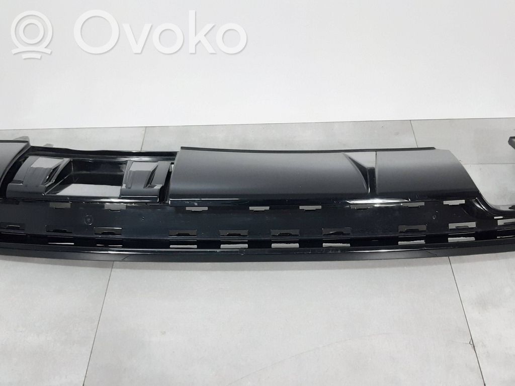 Audi A1 Takapuskurin koristemuotolista 