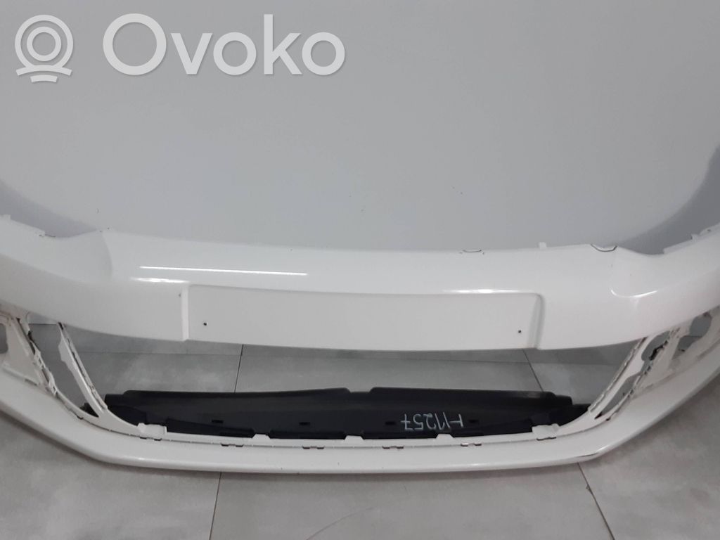 Volkswagen Scirocco Front bumper 
