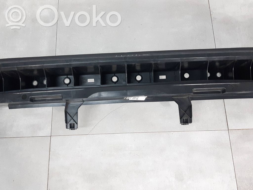 Renault Captur II Belka zderzaka tylnego 