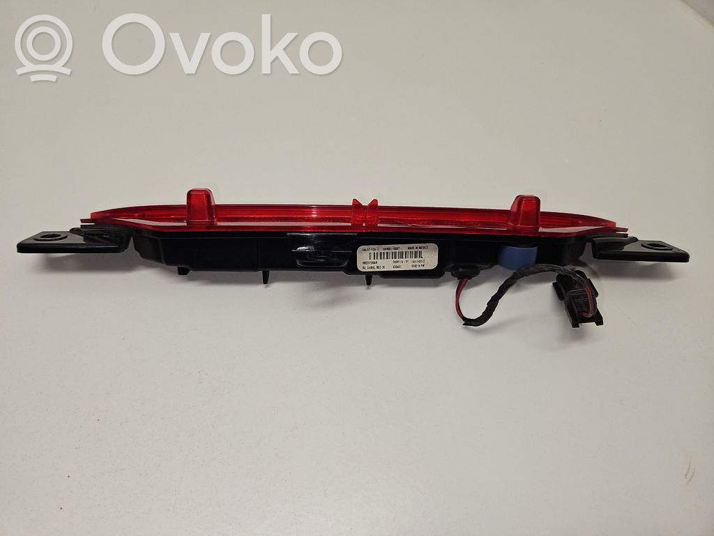 Chrysler Pacifica Third/center stoplight 
