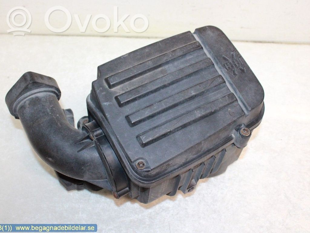 Volkswagen Caddy Cutie filtru aer 