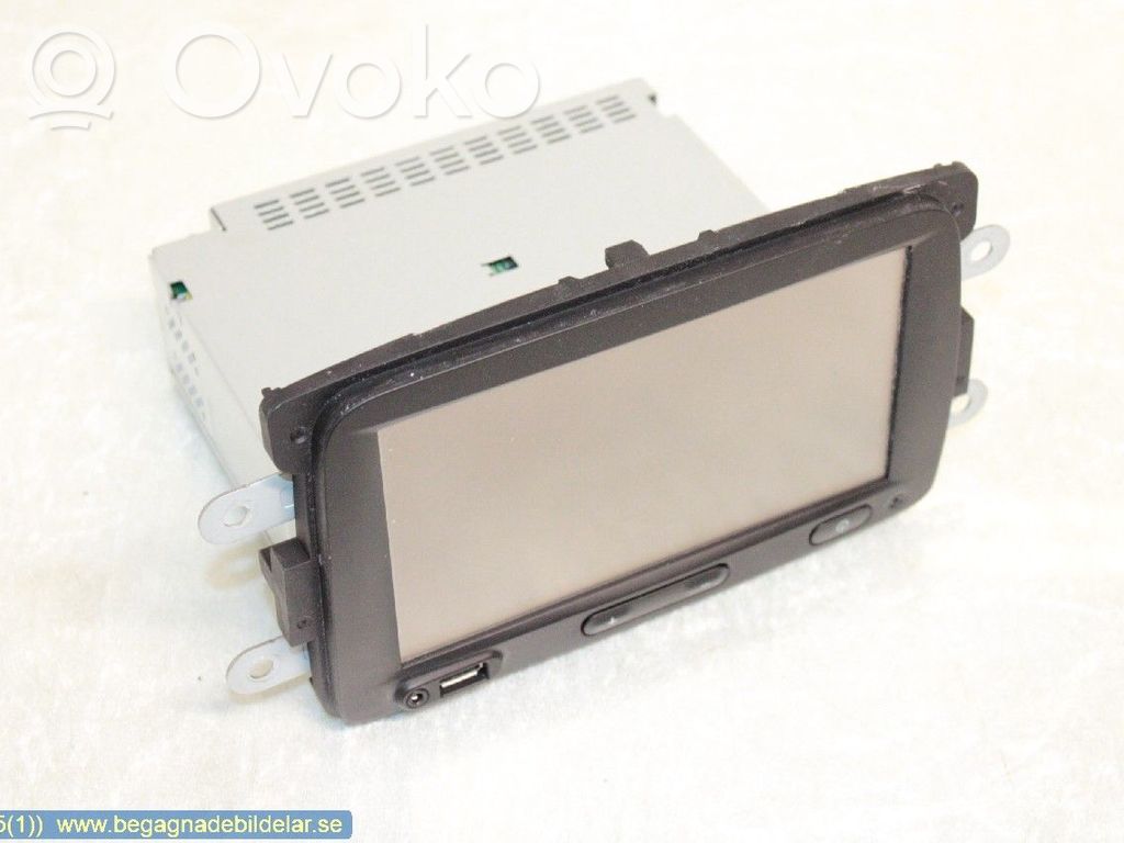 Renault Trafic III (X82) Panel / Radioodtwarzacz CD/DVD/GPS 