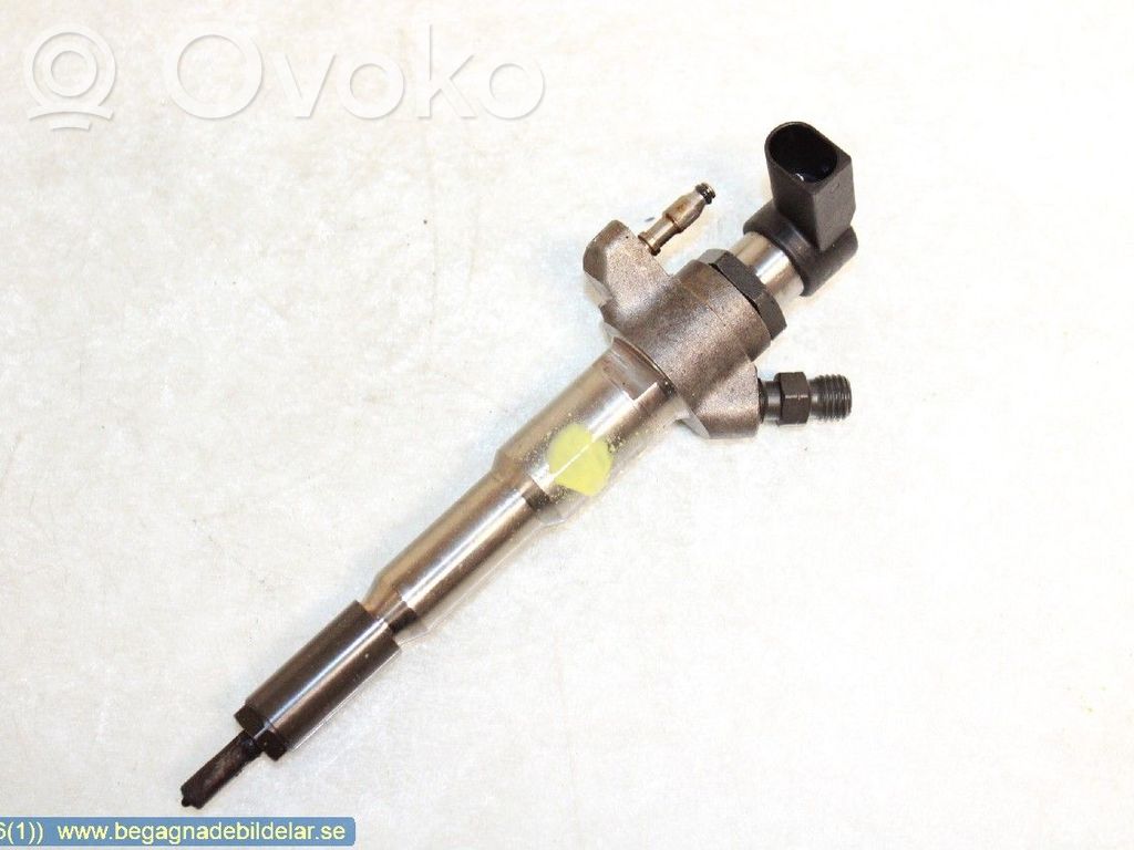 Sprausla (-i)   166000372R,166093282R