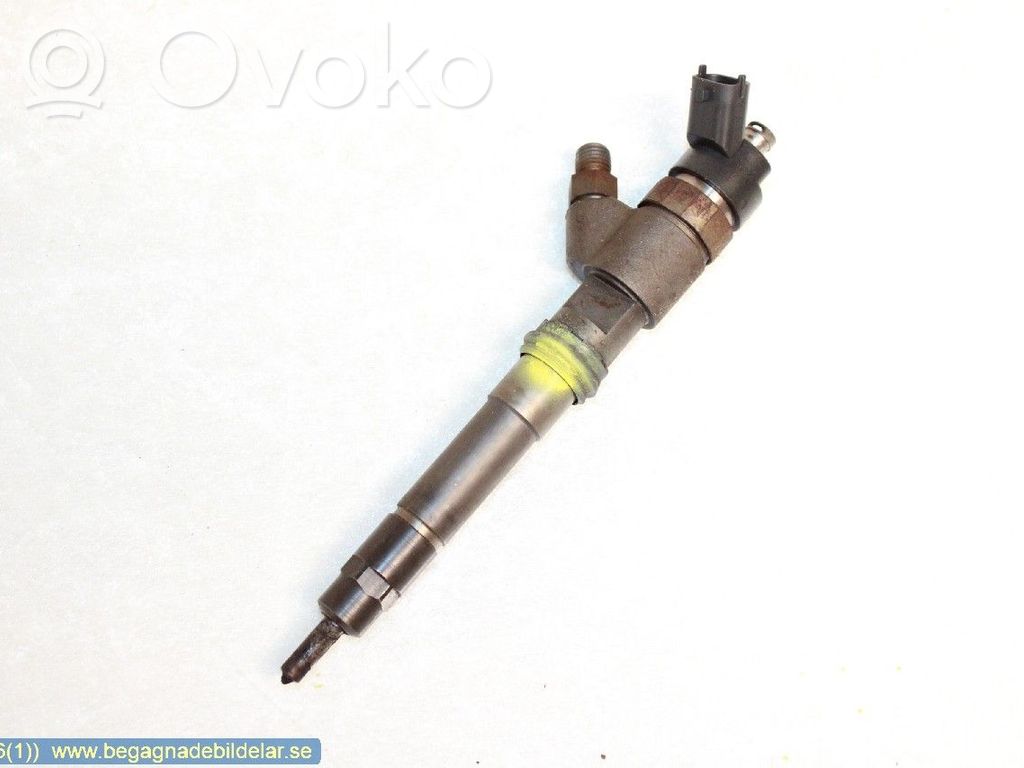 Inyector de combustible   0445120011,500371101