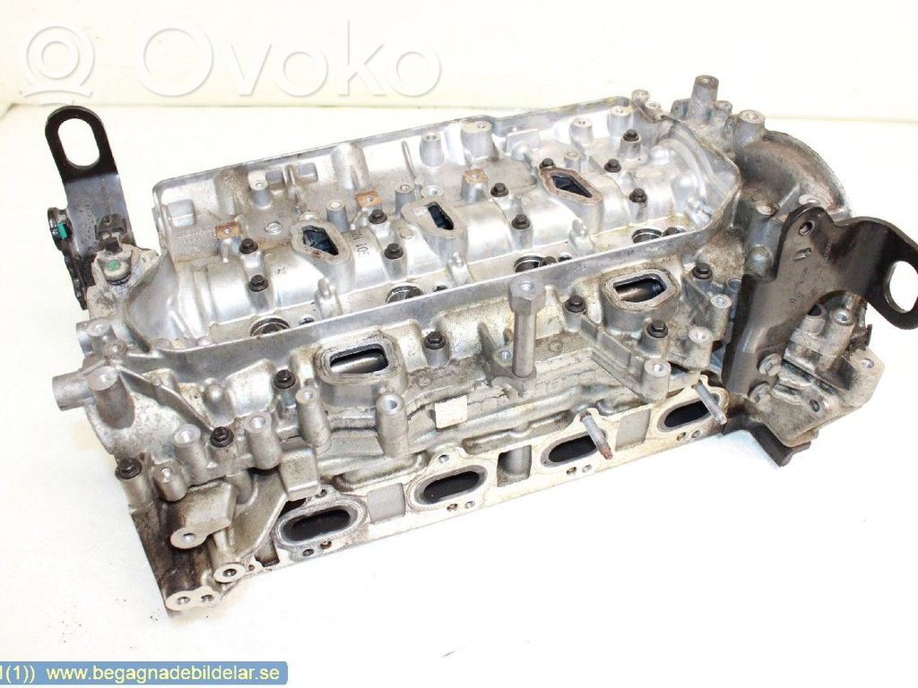 Galvutė   M9T706,110426655R,110415059R