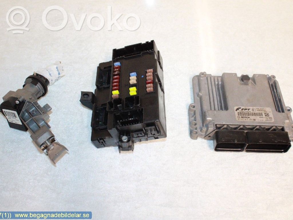 Unité de commande / module d'injection   0281017455,5801352711,5801352711,05801364057,5801364057,5801639043