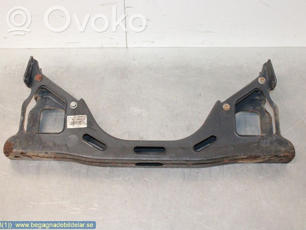 Iveco Daily 6th gen Altra parte della sospensione anteriore 