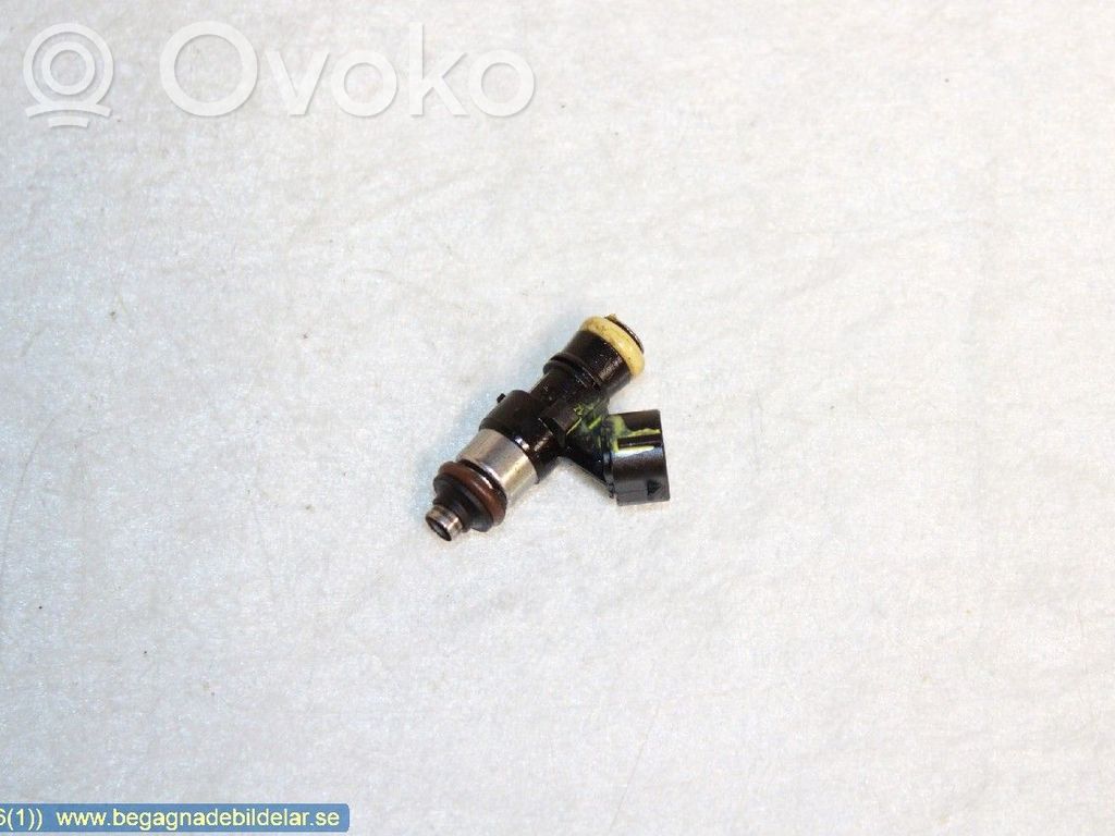 Iveco Daily 6th gen Inyector de combustible 