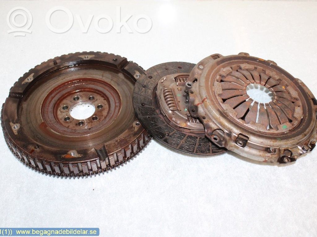 Flywheel   302058324R,8200214391