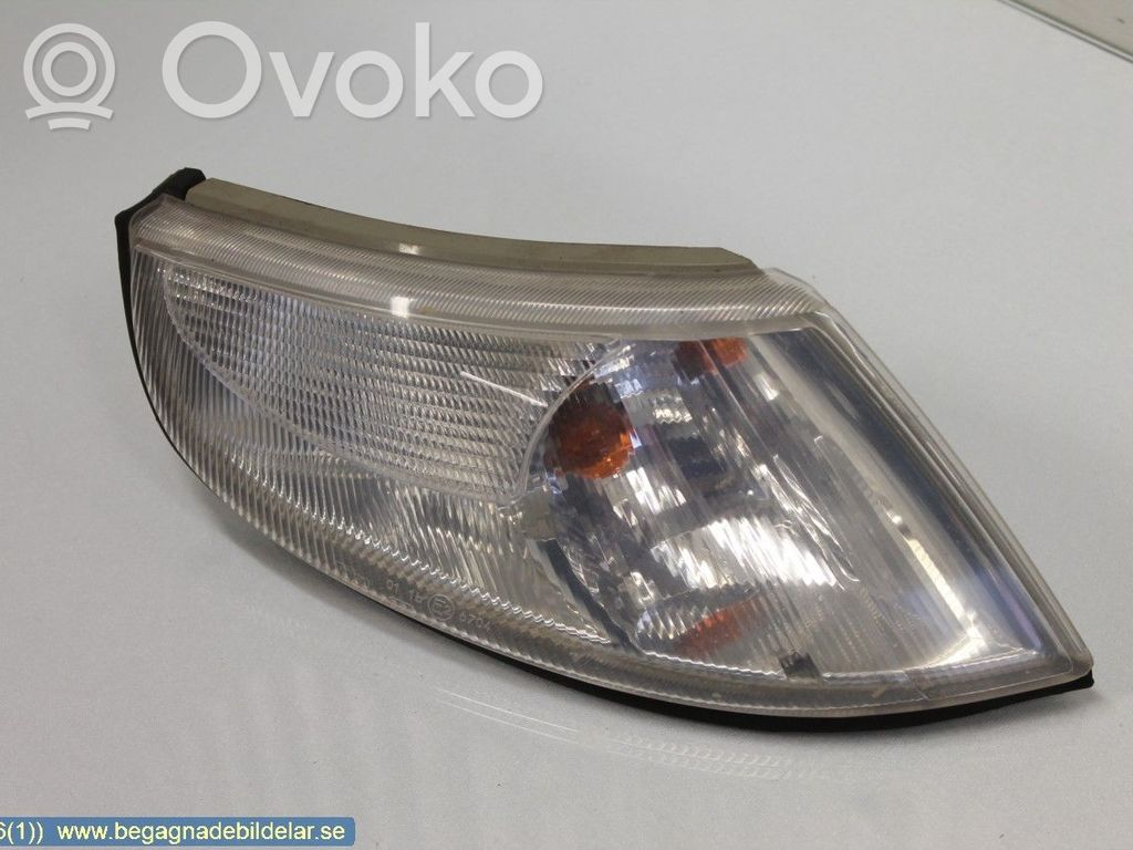 Saab 9-5 Front indicator light 