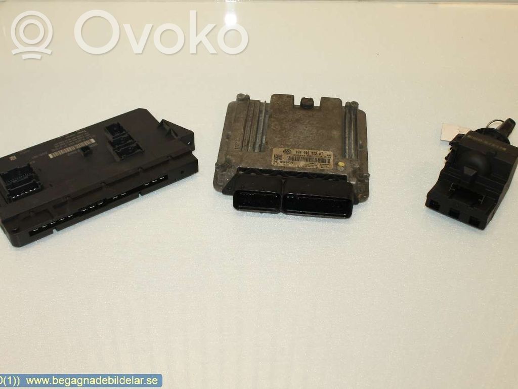 Unité de commande / module d'injection   0281014133,A9065453101,074906032AT,2E0905865AD,2E0937025AK