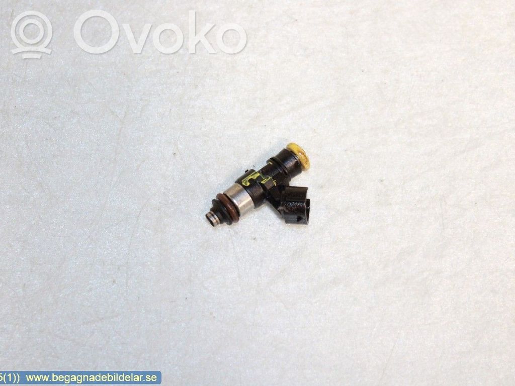 Iveco Daily 6th gen Inyector de combustible 