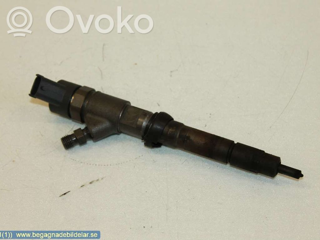 Inyector de combustible   0445110,504088755,504088755