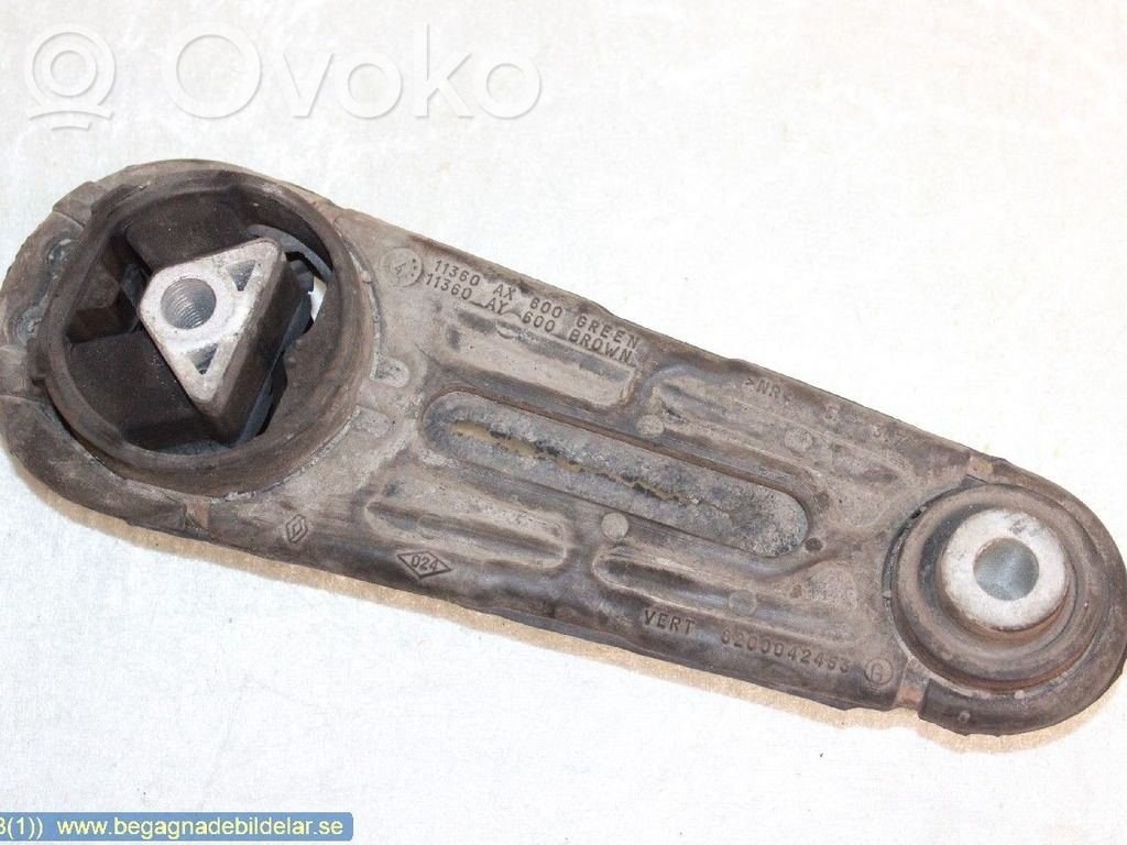 Engine mounting bracket   8200042453,11360AY600