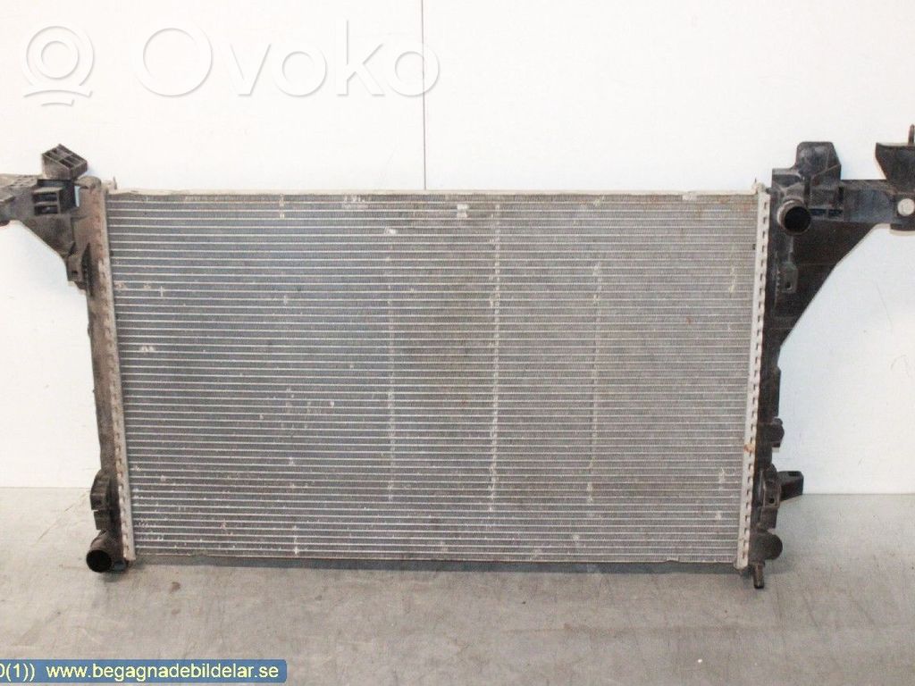 Renault Master III Coolant radiator 
