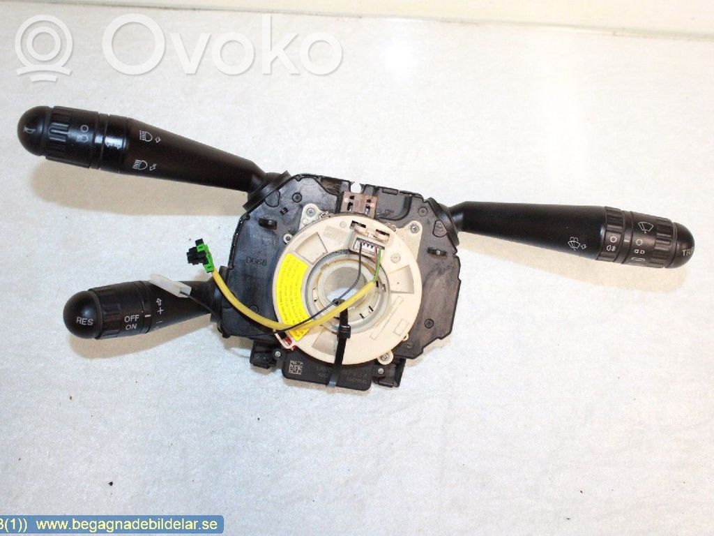 Iveco Daily 4th gen Commodo, commande essuie-glace/phare 