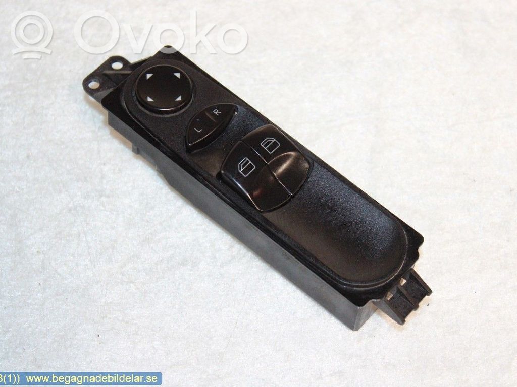Mercedes-Benz Sprinter W906 Electric window control switch 