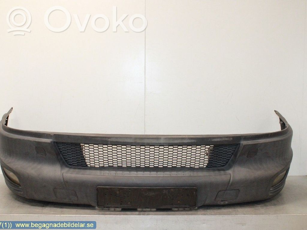 Iveco Daily 4th gen Front bumper 